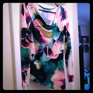 A ladies business casual shirt